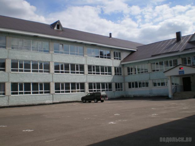 Школа в п. Знамя Октября