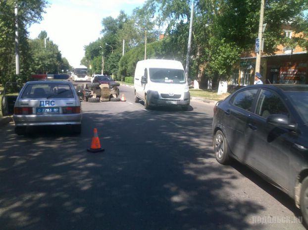 Квадроцикл опрокинулся на ул. Правды, июнь 2013 г.