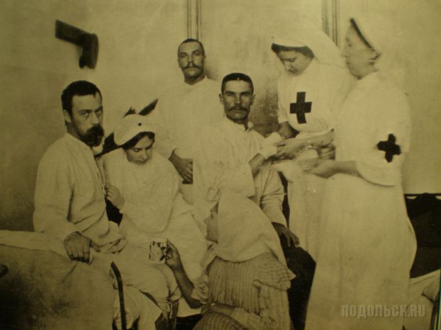 Раненые в госпитале Цемзавода, Подольск. 1915 г.