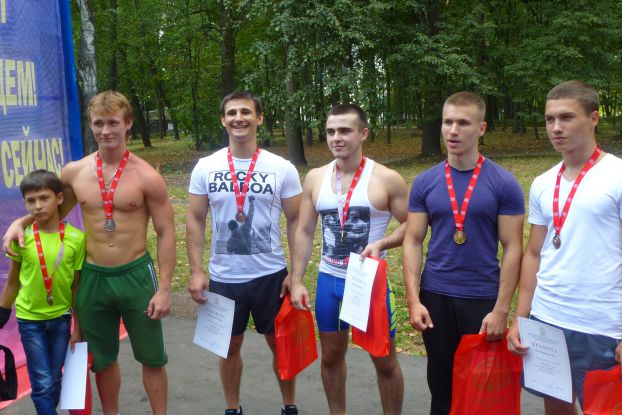 Подольский спортсмен вышел в финал фестиваля воркаута