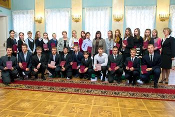 В Подольске чествовали лучших учеников - стипендиатов губернатора Московской области