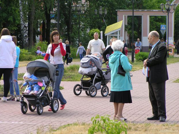 В детском парке Климовска