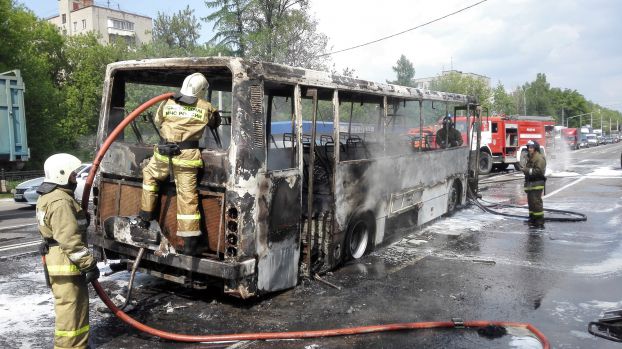 В Подольске загорелся автобус