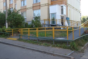 В Вороновском создали доступную среду для инвалида