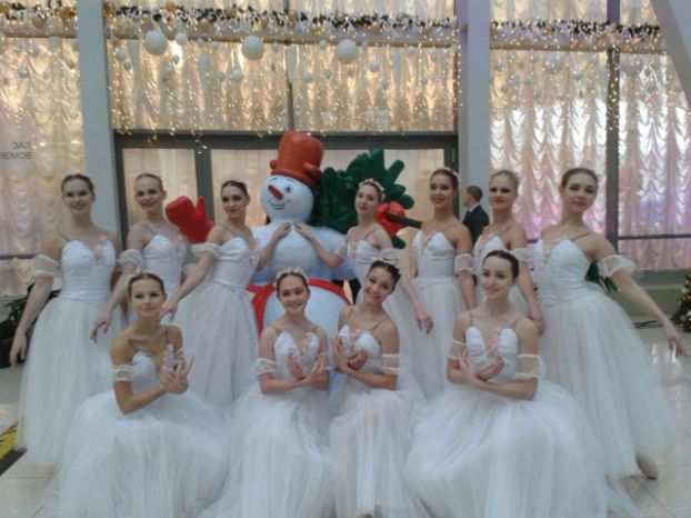 Подольские балерины выступили на губернаторском балу