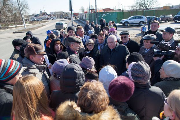 Строительство АЗС на улице Высотной в Подольске обсудили с жителями