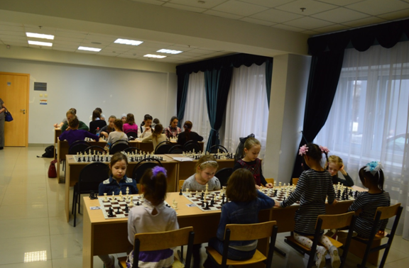 Турнир юных шахматисток