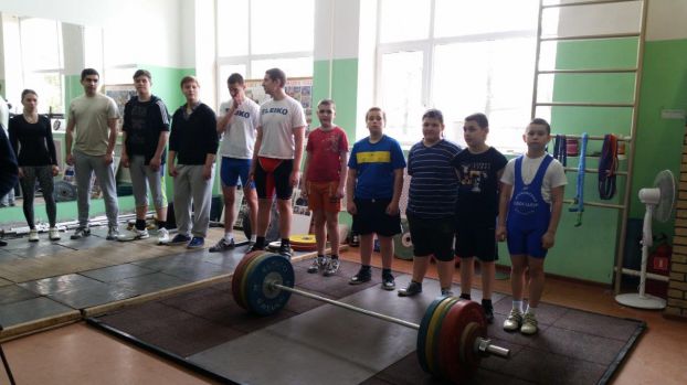 Состоялось долгожданное открытие зала тяжелой атлетики в Климовске