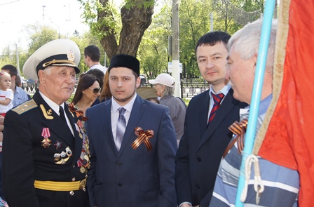 Мусульмане Подольска приняли участие в шествии «Бессмертного полка»
