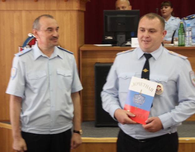 Полицейских Подольска наградили по итогам работы за первое полугодие
