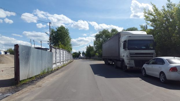 В коммунально-промышленной зоне Новосырова завершен ремонт дорожного покрытия