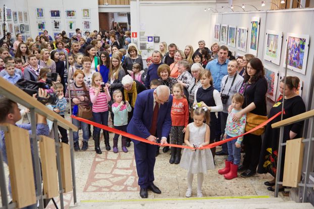 Выставка детского художественного творчества открылась в Подольске
