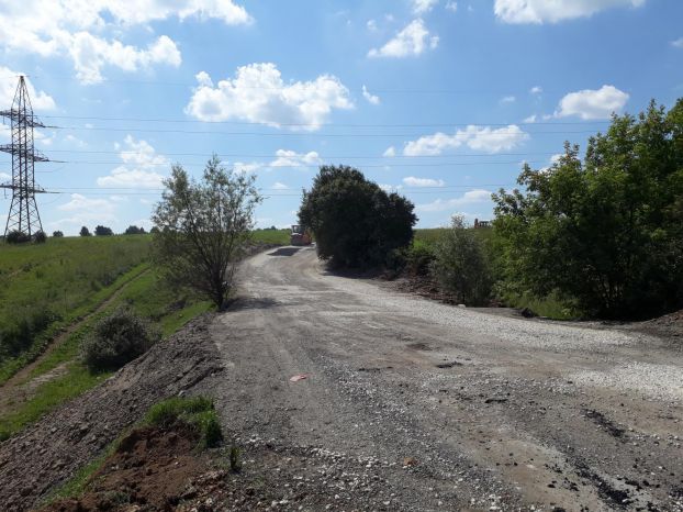 Начался ремонт дороги в Андреевском