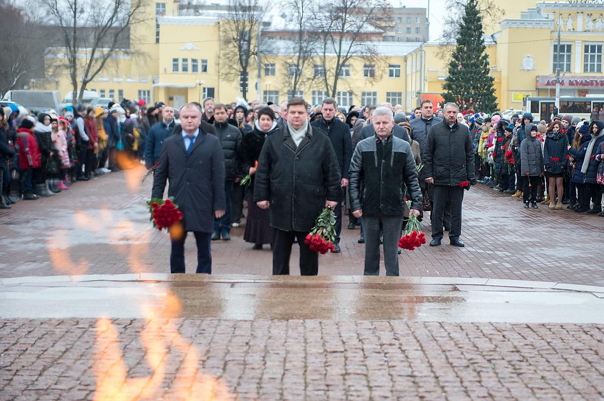 В Рязани подчеркнули 76-ю годовщину начала контрнаступления под Москвой В Рязани подчеркнули 76-ю годовщину начала контрнаступления под Москвой