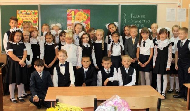 Второклассники из Подольска поменяли цветы на помощь больному ребенку
