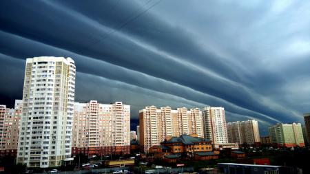 «Небо в полосочку» стало фототемой дня в Подольске
