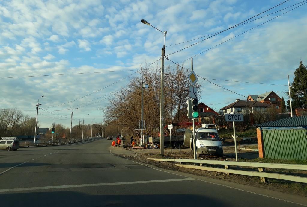Новые камеры и светофоры на дорогах в Остафьеве