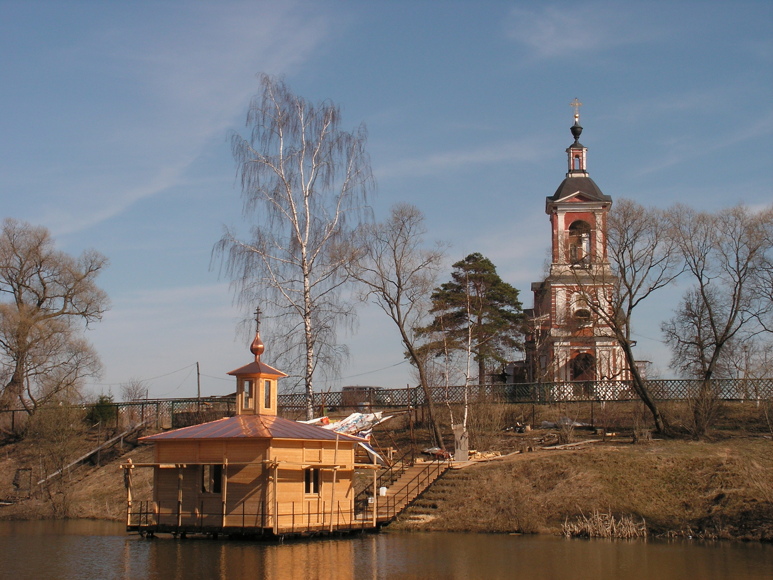 Пучково храм
