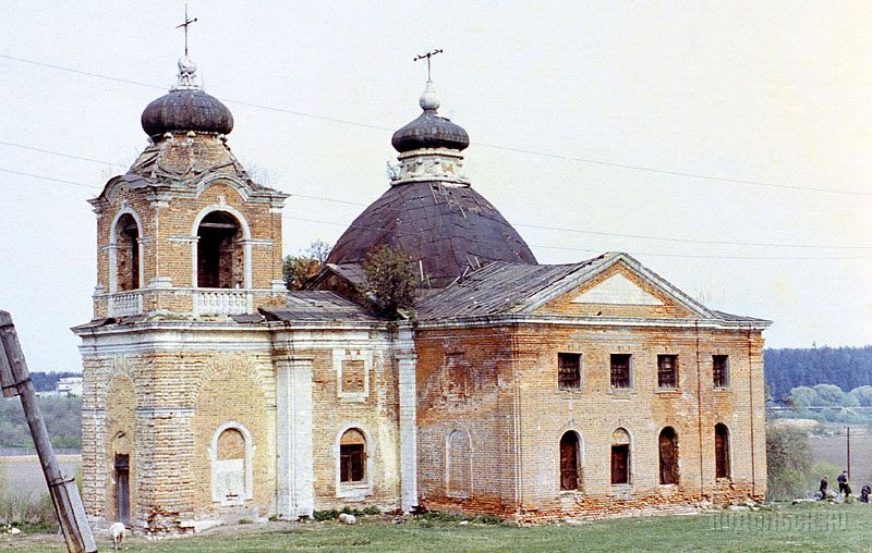 Лемешово храм