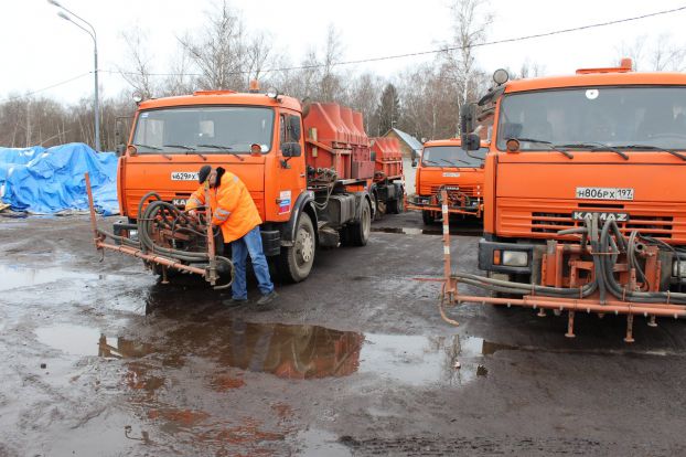 Смотр поливомоечной техники
