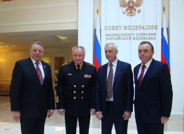 На общем собрании полномочных представителей членов Межрегиональной ассоциации субъектов РФ и городов, шефствующих над кораблями и частями Северного флота