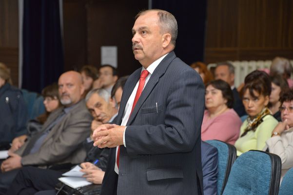 Выездное оперативное совещание прошло в Стрелковском 
