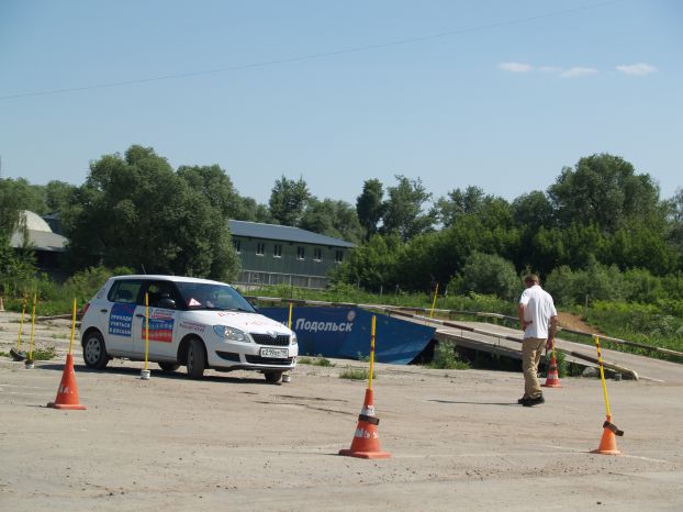 День призывника провели в автошколе ДОСААФ