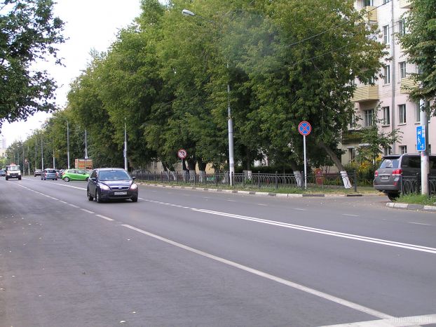 Ревпроспект у станции