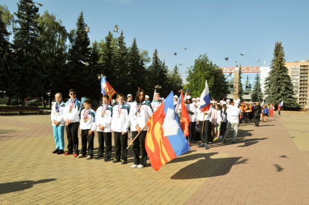 В Климовске открылась XXXVII Спартакиада школьников