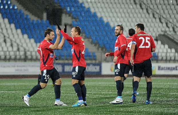 «Витязь» в третий раз подряд сыграл вничью 1:1