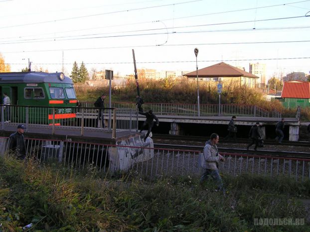 Весенняя