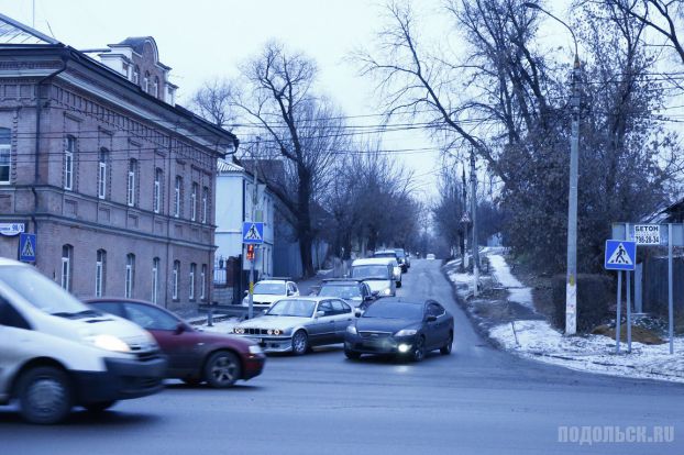 По встречной полосе