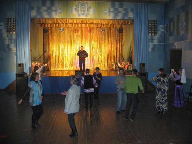 Творческий вечер в подарок мамам