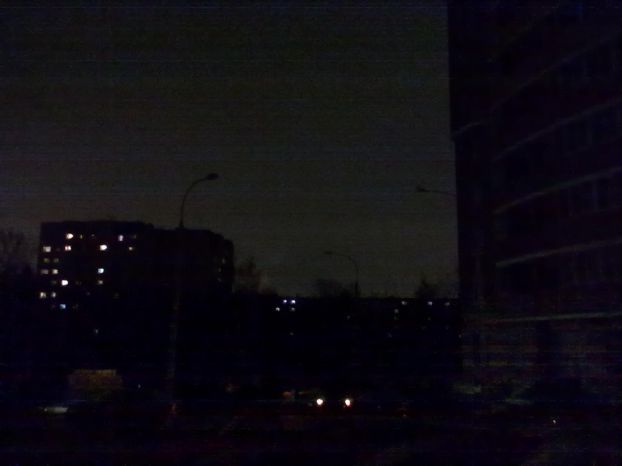 В темноте