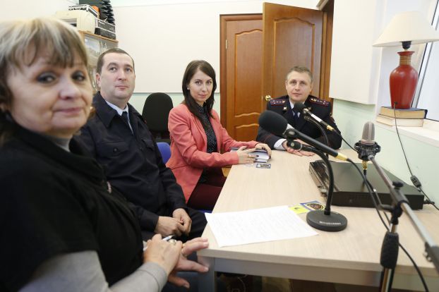 Дорожно-транспортную обстановку в Подольске обсудили на радио