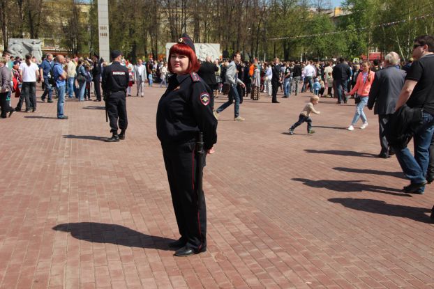 Больше двухсот полицейских охраняло порядок на массовых мероприятиях в День Победы