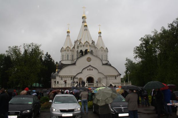 Храм