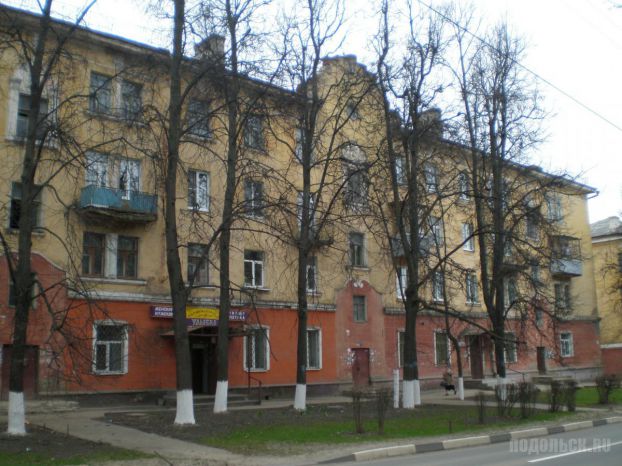 Улица Чистова