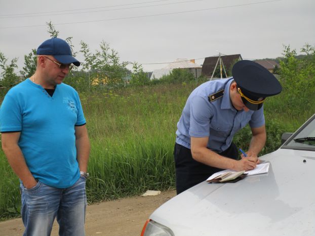 В Подольском районе прошла операция против сбрасывающих мусор дачников