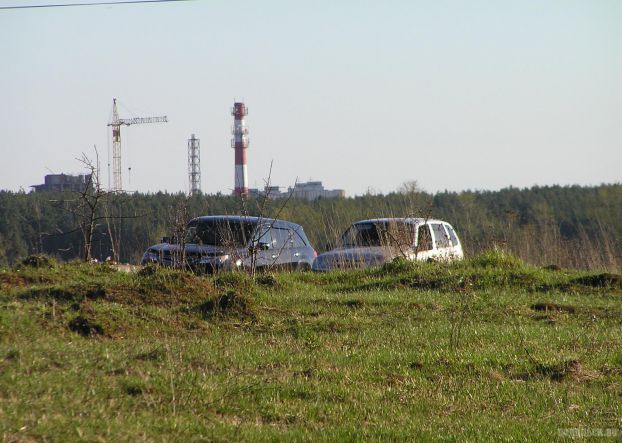 Поле