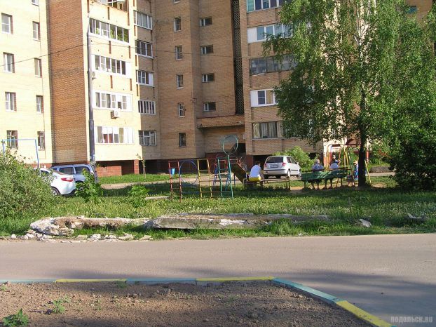 Климовск, Молодежная улица