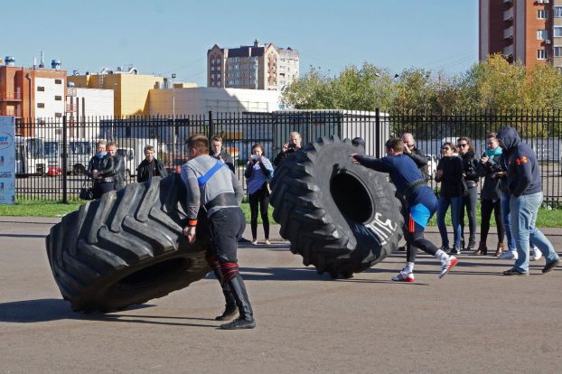 Первый турнир по силовому экстриму