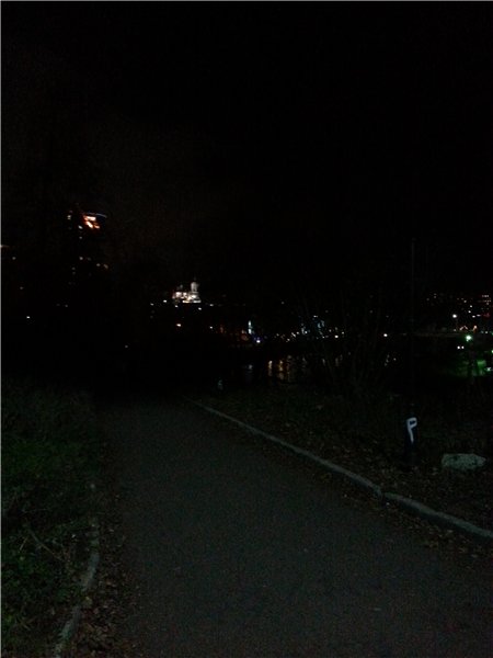 В 19:30