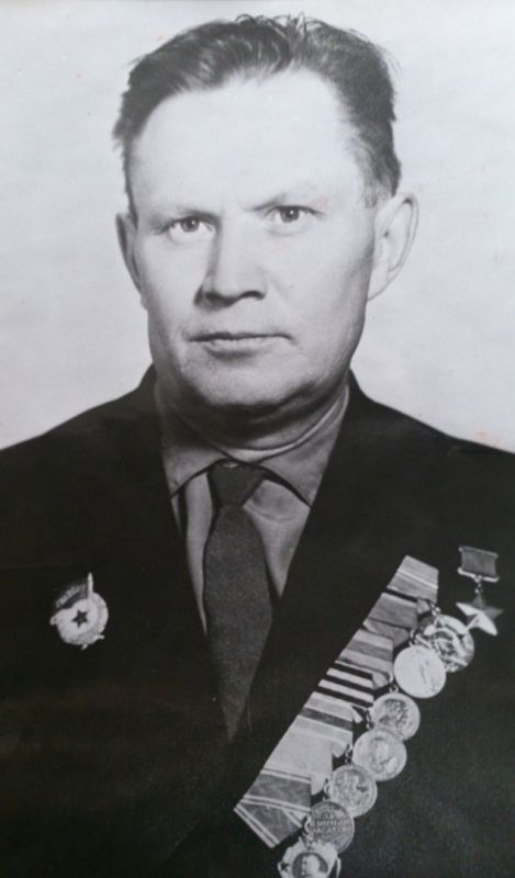 Виктор Пономарев
