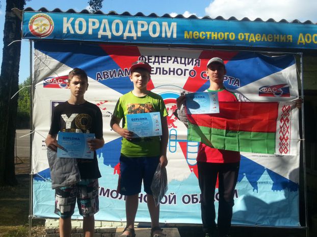 Юниор из Подольска стал победителем этапа Кубка мира по авиамодельному спорту