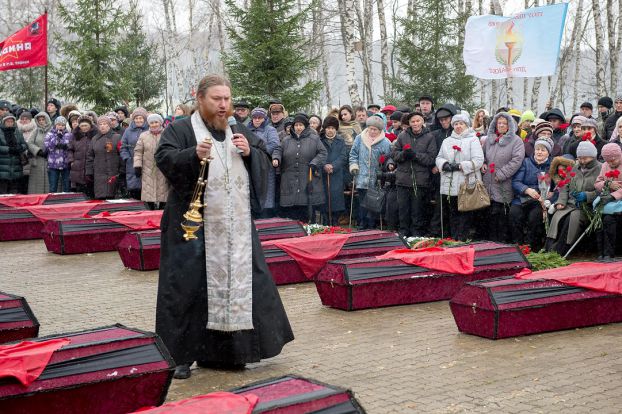 Вахта Памяти торжественно завершилась в Кузовлеве