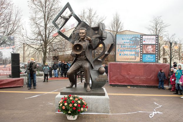В Подольске открыли бульвар имени кинорежиссера Евгения Карелова