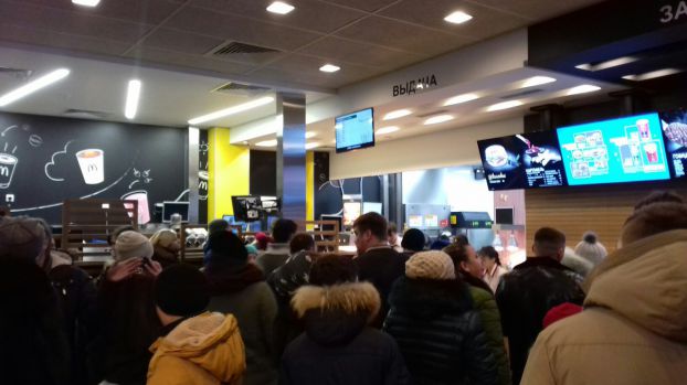 Новый «Макдоналдс» в Подольске не справился с наплывом посетителей