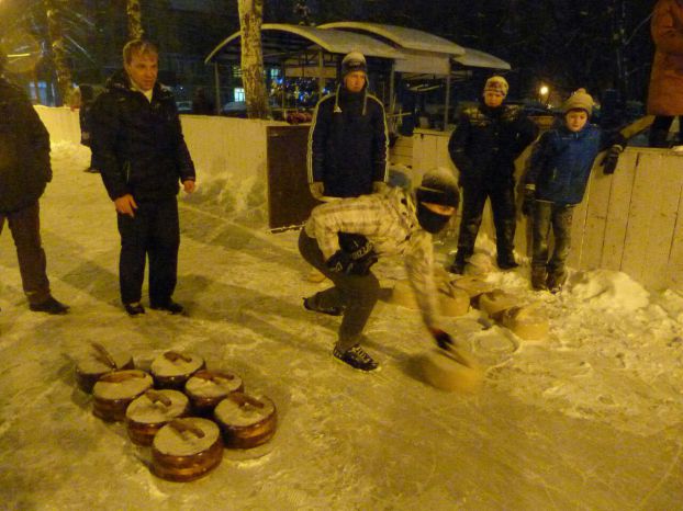 В Подольске возрождают городошный спорт и развивают кёрлинг