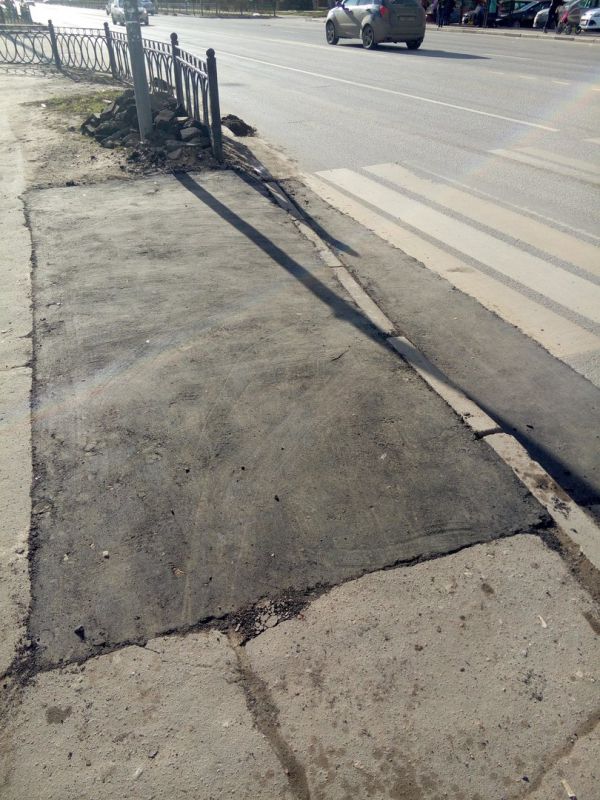25 марта